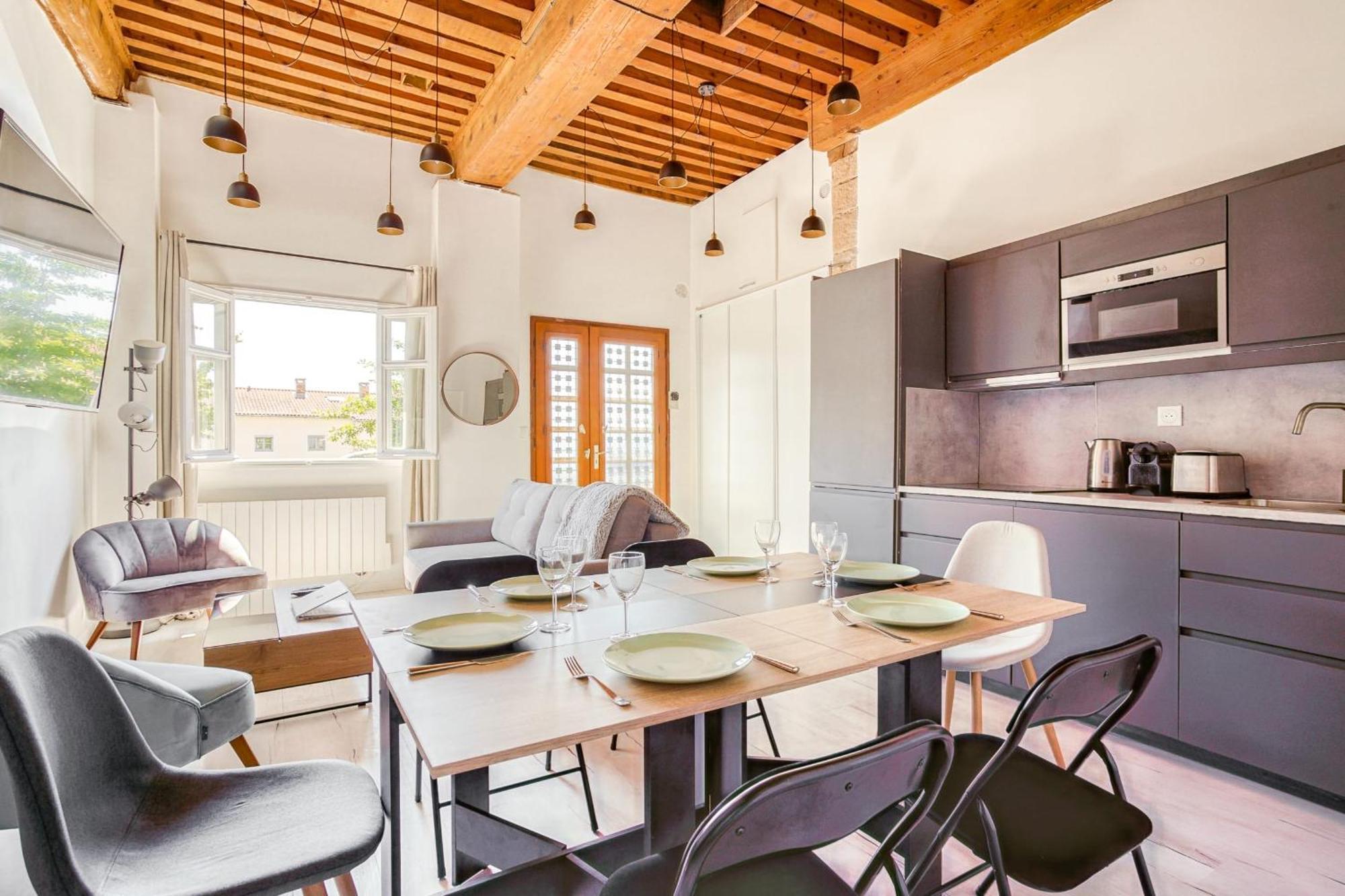 Charming 6-Person Apartment Terreaux & Croix Rousse Area Lyon Buitenkant foto